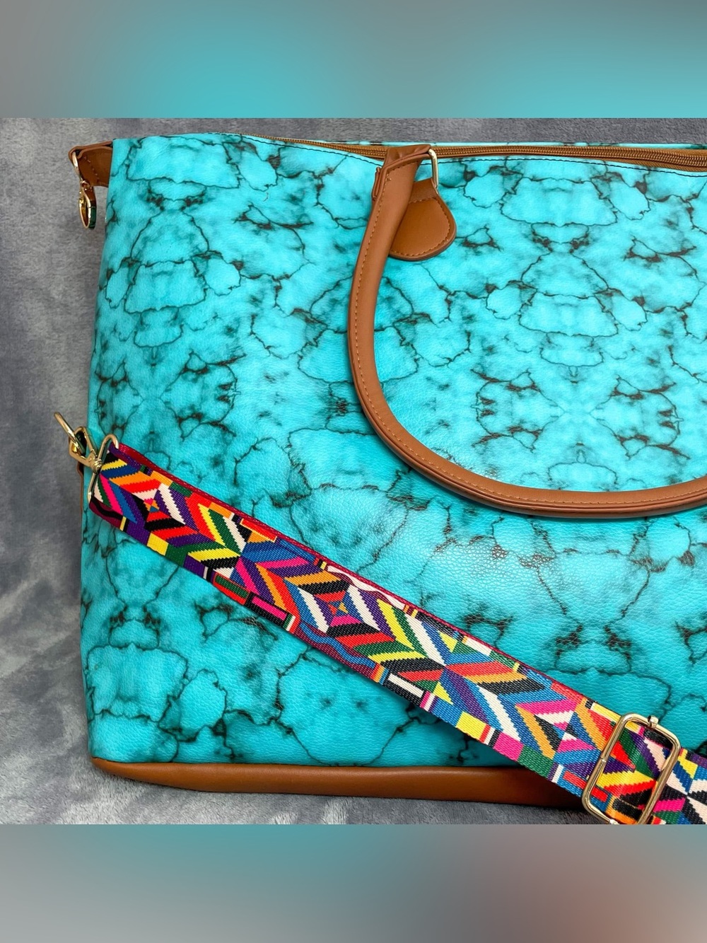 ⭐️NWT⭐️ Weekender - Turquoise Marble Pattern Bag - Southwestern - Picture 4 of 12